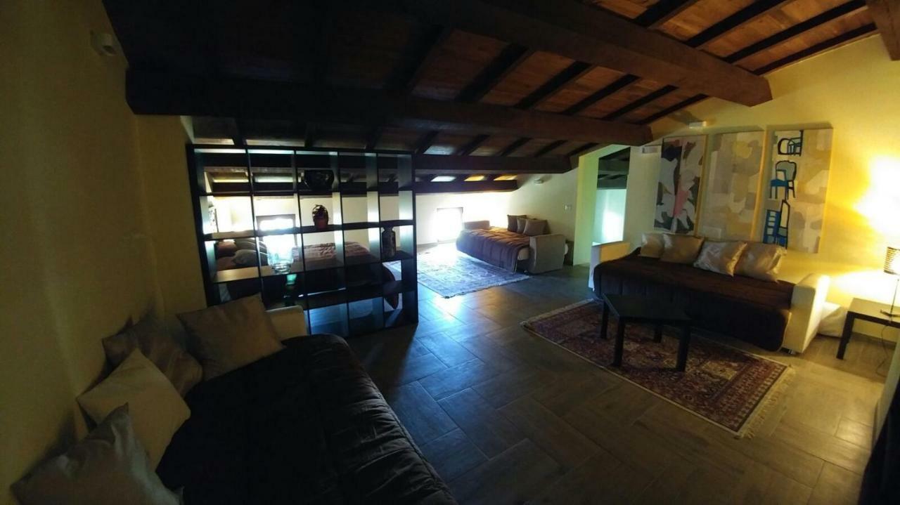 Casa Francesconi ξενώνας Pietra Rossa Εξωτερικό φωτογραφία