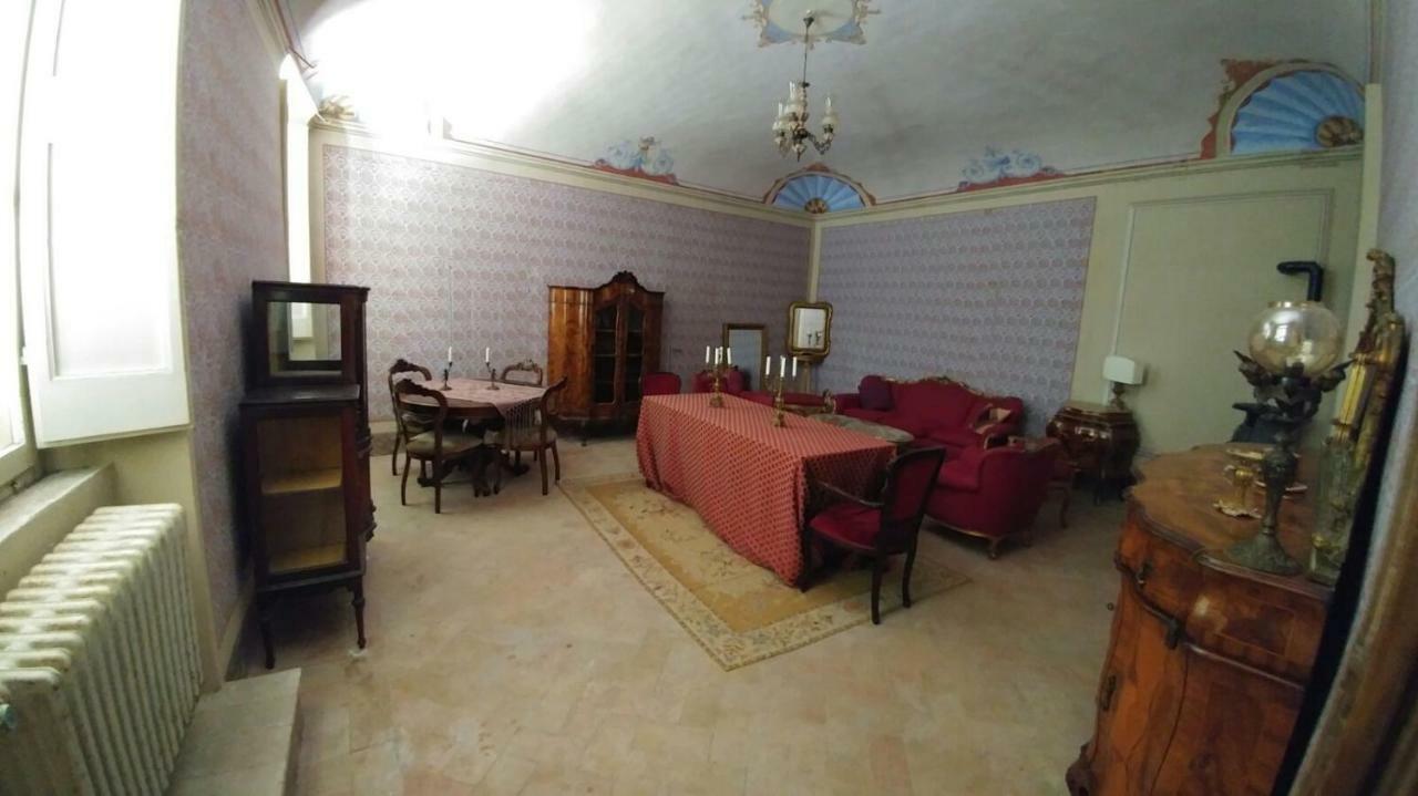 Casa Francesconi ξενώνας Pietra Rossa Εξωτερικό φωτογραφία